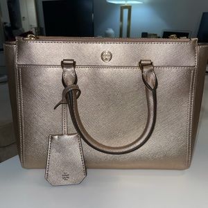 Tory Burch Rose Gold Purse! Like new.